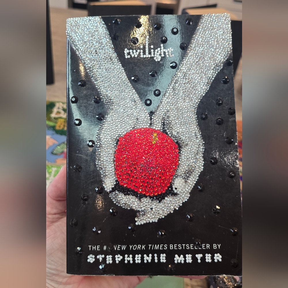 Twilight Rhinestone Decorated Case